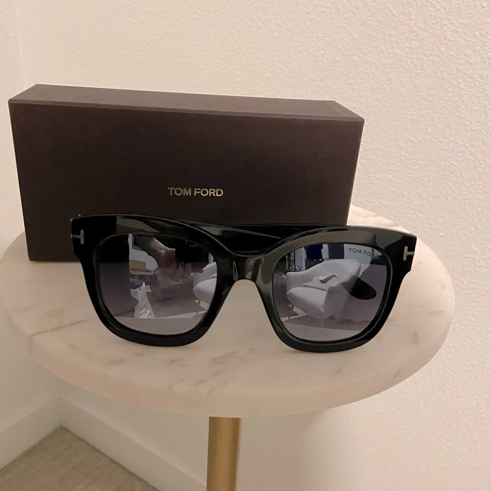 Tom Ford Sunglasses in Black